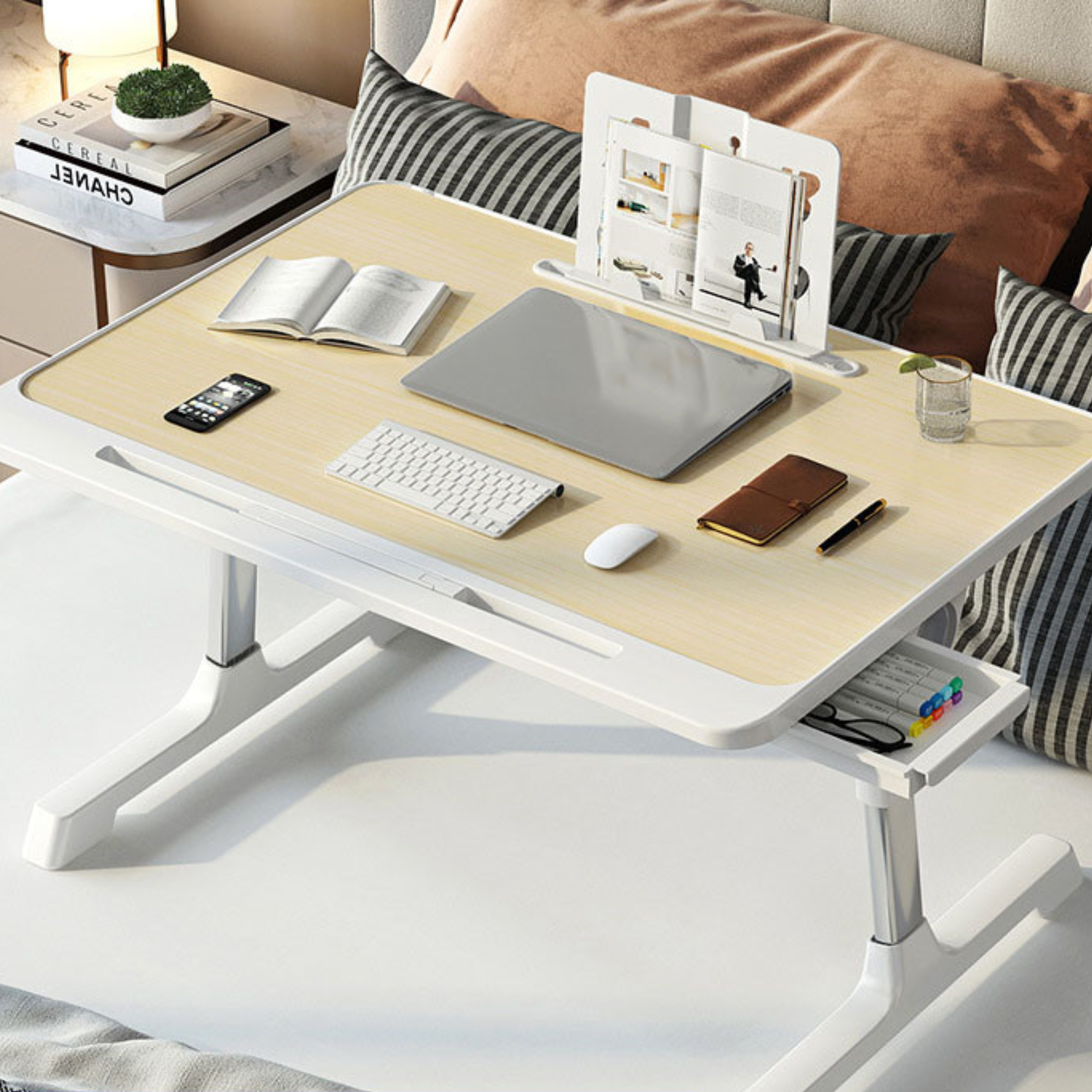 Flexi-Table: Praktischer Bett-Tisch mit Einstellbarer Höhe und Neigung, Stilvoll und Modern
